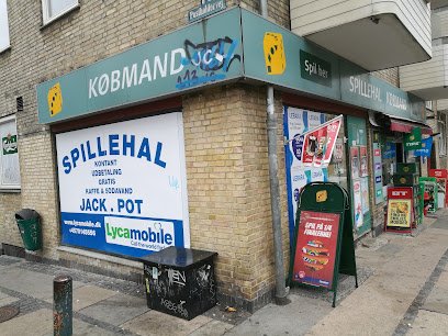 Spillehal og Købmand